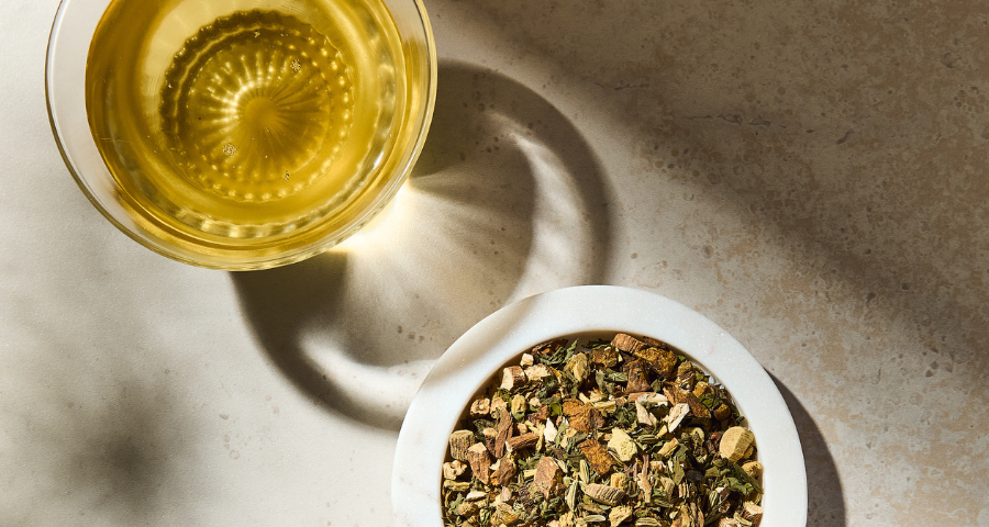 loose leaf tea vs tea bags, our choice for flavour, freshness, health and the planet